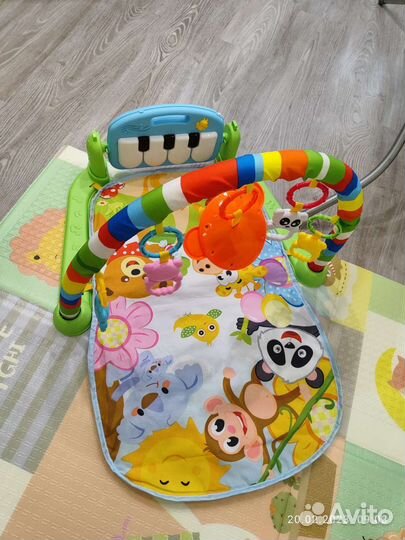 Развивающий коврик с пианино