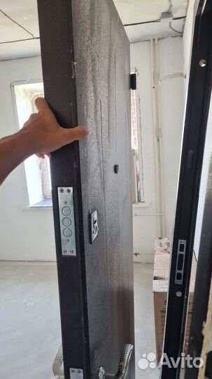 Дверь входная