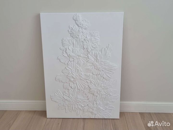 Картина из гипса