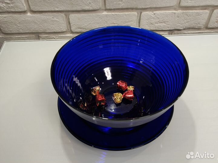 Набор столовой посуды, синее стекло