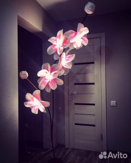 Сакура светильник Ростовые цветы