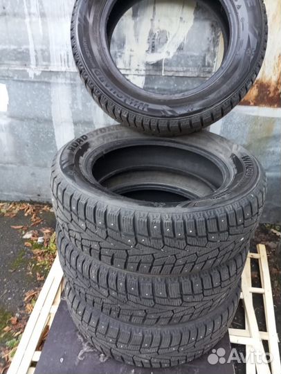 Roadstone Winguard 205/60 R16