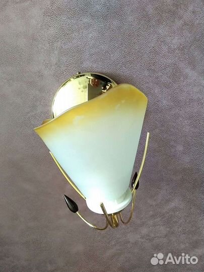 Светильник настенный
