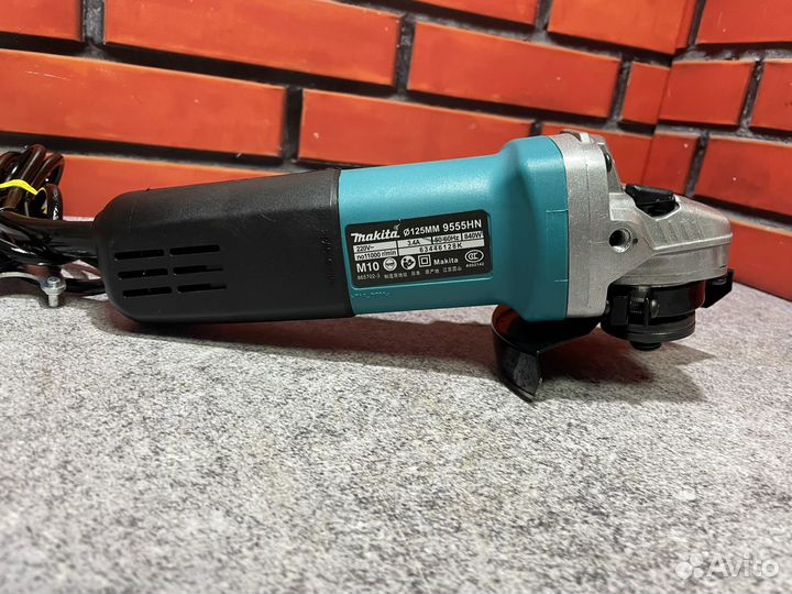 Ушм Болгарка Makita 9555N