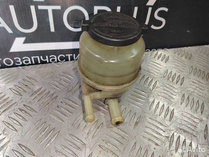 Бачок гур Toyota Camry XV40 2.4 2006-2011