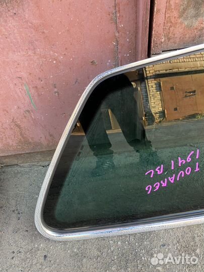 Форточка задняя правая VW Touareg GP