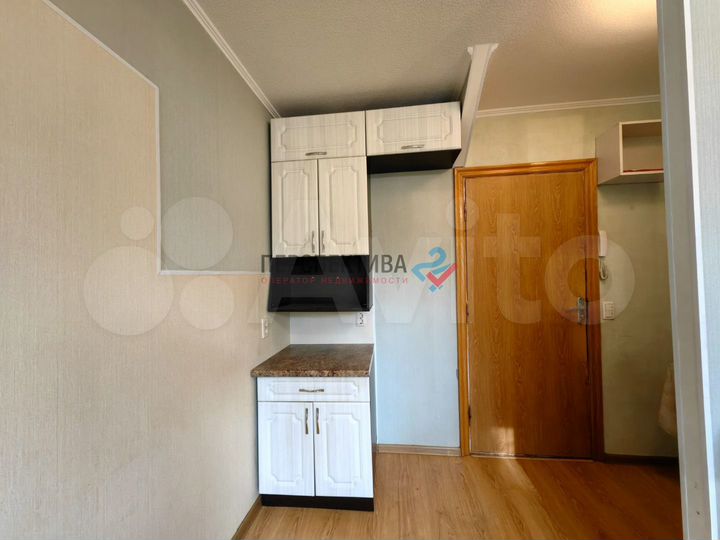 Комната 28,7 м² в 5-к., 2/4 эт.