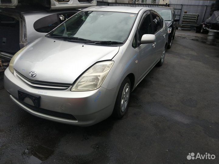 Toyota prius NHW20\ZVW30\ZVW51 В разбор