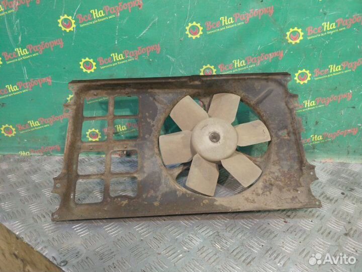 Диффузор вентилятор охлаждения Volkswagen Passat