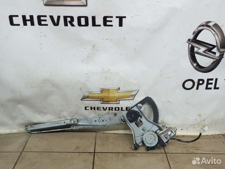 Стеклоподъемник передний левый Шевроле Авео Т250