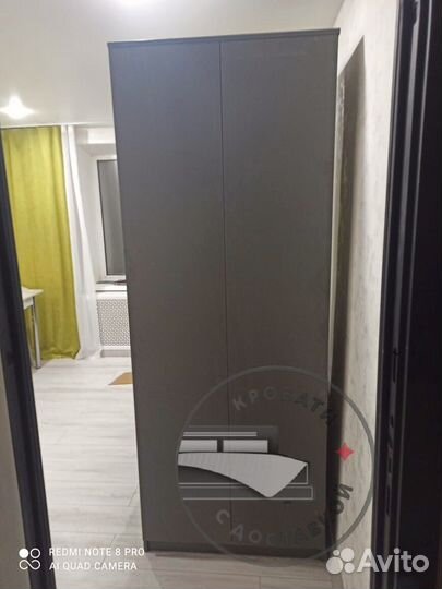 Шкаф распашной