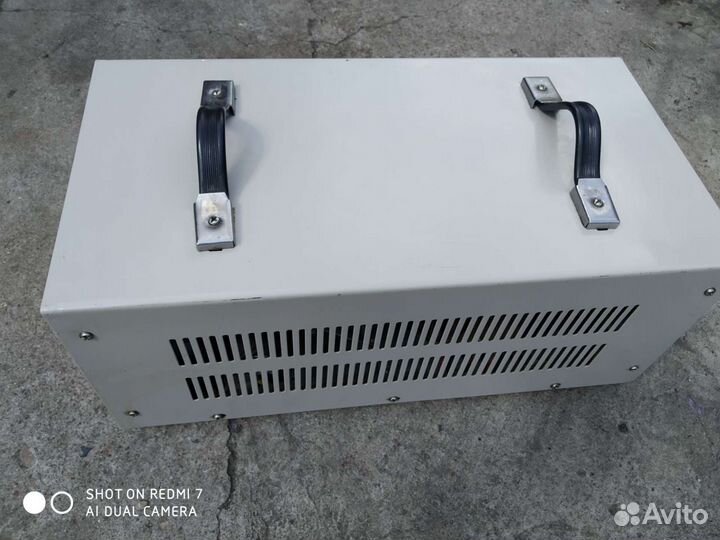 Стабилизатор напряжения высокой точности снотек