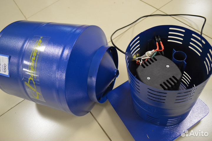 Зернодробилка «Фермер» из-25 (Бак 25 л.)