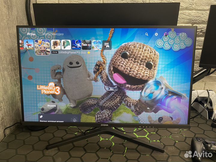 Новый монитор 27