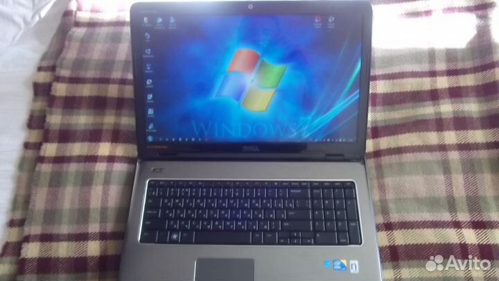 Dell Inspiron N7010 на intel core I3