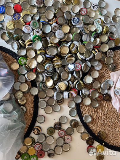 Коллекция пивных крышек