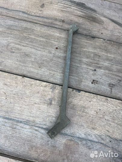 Кронштейн генератора Renault Megane 2 1.4 2004