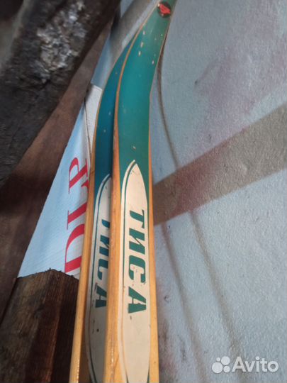 Беговые деревянные лыжи тиса СССР