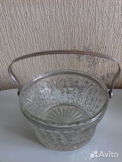 Салатники,вазочки,розетка