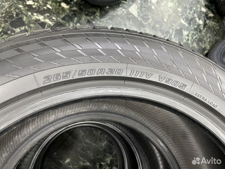 Yokohama BluEarth Winter V905 265/50 R20 111V