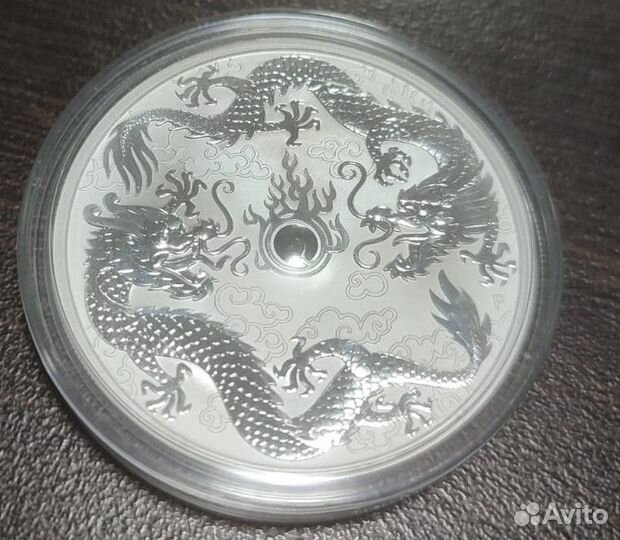 Серебряная монета Австралии 