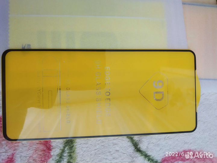 Стекла для телефона новые(5шт)