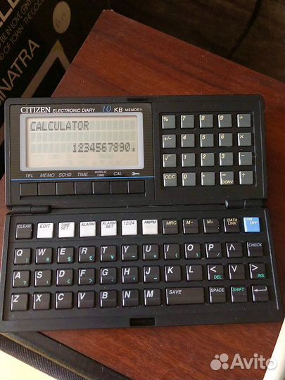 Электронная записная книжка Citizen ED-3800