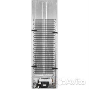 Встраиваемый холодильник