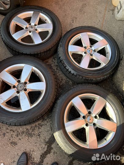 Резина зимняя на дисках 225/60 r17 ix35 хендай