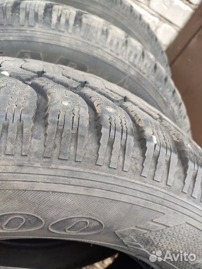 Goodyear UltraGrip 400 255/65 R17