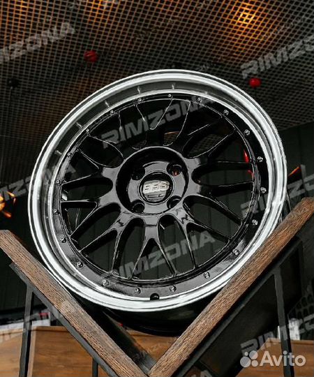 Литой диск BBS R18 5x108