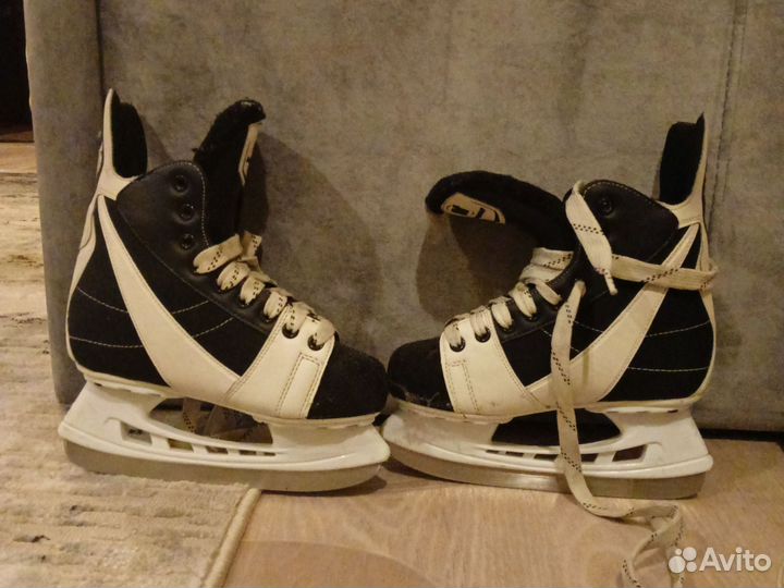 Коньки хоккейные 38 размер
