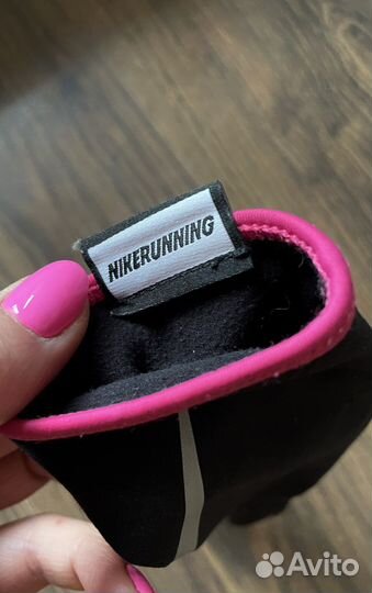Перчатка одна правая Nike running