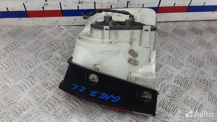 Фонарь Volkswagen Touareg (2002-2010)