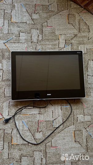 Телевизор BBK LED2452 (23 дюйма )