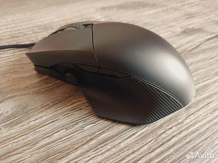 Игровая мышь Asus ROG Chakram Core