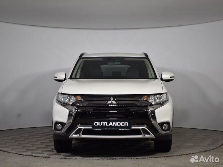 Mitsubishi Outlander 2 CVT, 2022