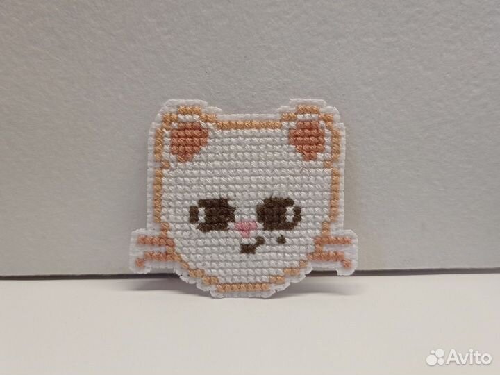 Значки stray kids