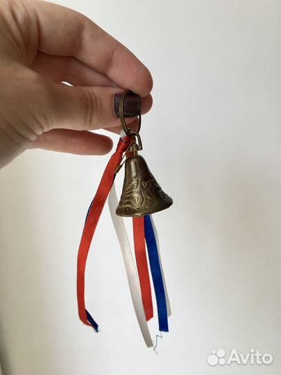 Колокольчик на последний звонок