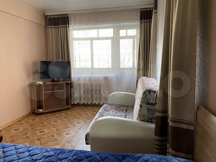 1-к. квартира, 42 м², 2/5 эт.