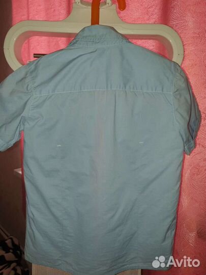 Рубашки разных цветов и размеров