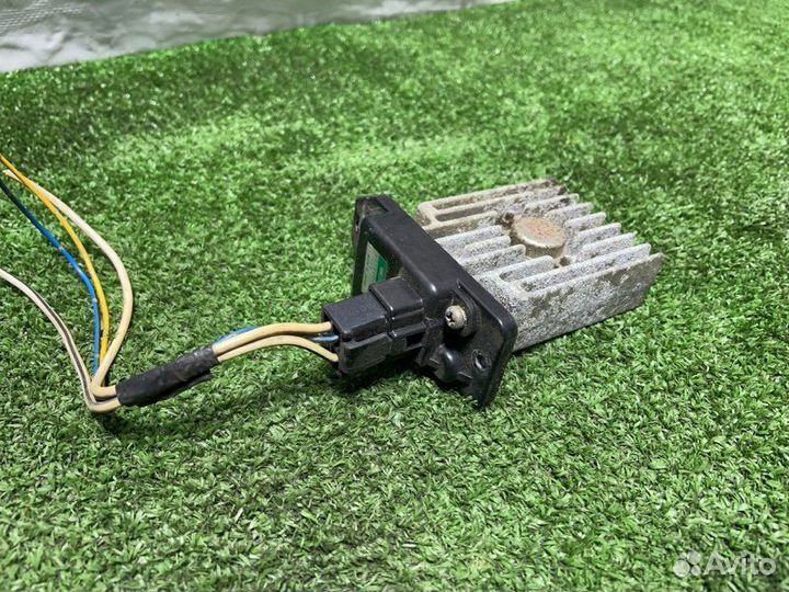 Реостат печки Toyota Land Cruiser Prado VZJ95