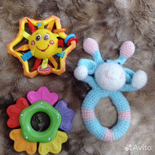 Прорезыватели для зубов, погремушки