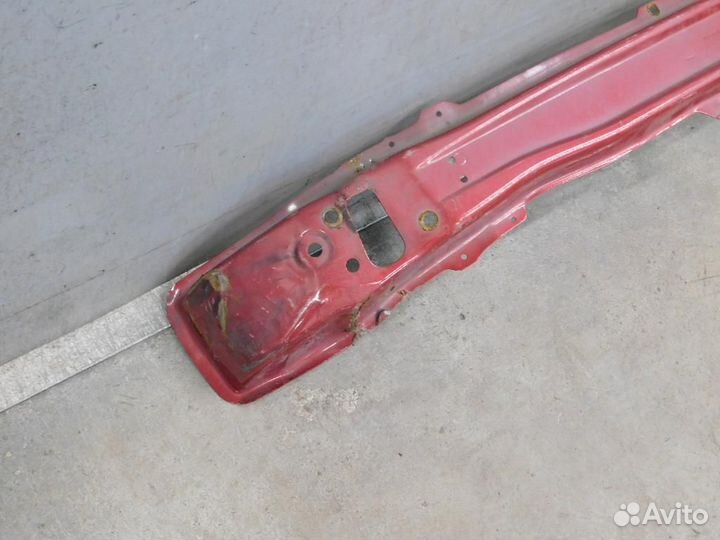 Усилитель переднего бампера Renault Sandero/Sander