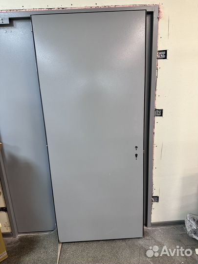 Дверь металлическая противопожарная бу 210х90