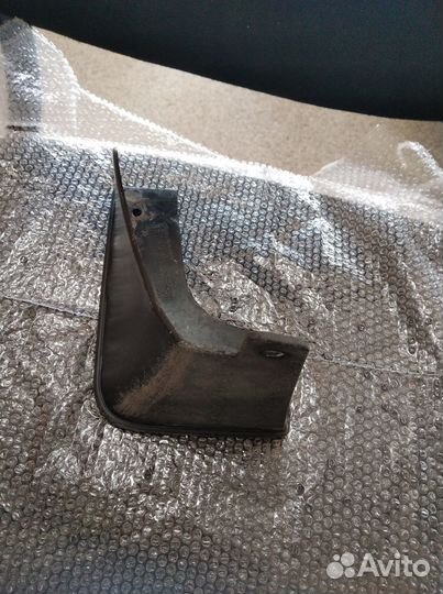 Брызговик задний левый Nissan Teana J32 2008-2013