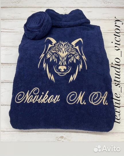 Халат с вышивкой