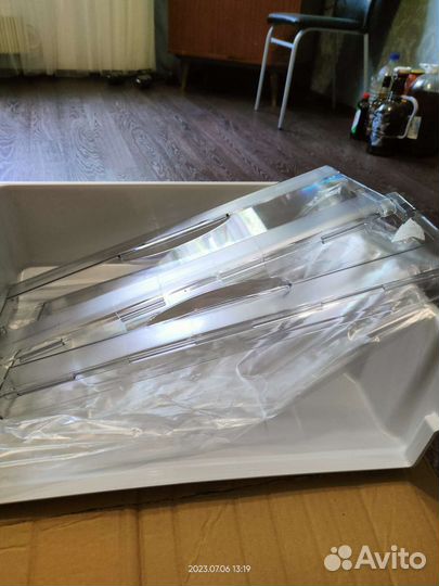 Ящик пластиковый для морозильной камеры Атлант