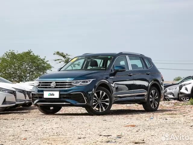 Volkswagen Tiguan 2.0 AMT, 2023, 10 км