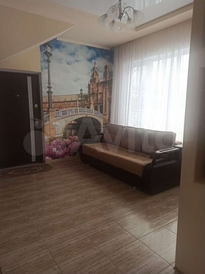 Дом 138 м² на участке 5 сот.